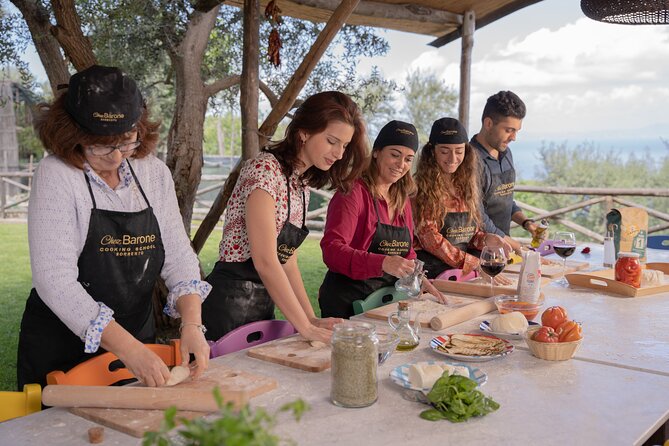 Pasta and Pizza Master Class with Pick Up in Sorrento - Booking details and timing