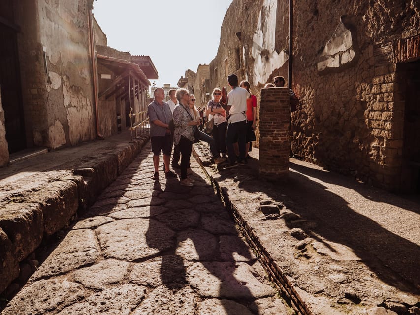 Pompeii and Herculaneum small group excursion from Sorrento - Why seeing Pompeii and Herculaneum together works