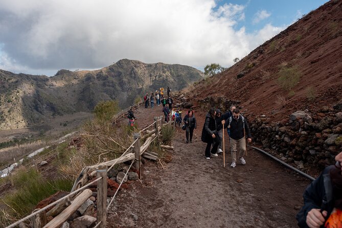 Pompeii and Vesuvius Small Group Tour from Sorrento with Pizza - Who will enjoy this tour most