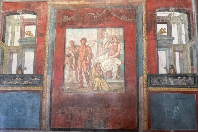 Pompeii Guided Tour and Wine Tasting from Positano - From ruined city to Vesuvius vineyards