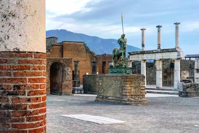 Pompeii Guided Tour From Sorrento Coast - Guides Sasa, Frankie, Anna, and Angelo