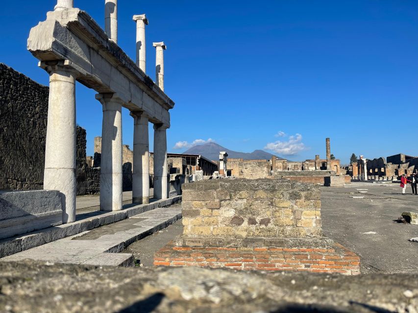 Pompeii-Vesuvius & Winery All Inclusive Tour From Positano - Why this Positano day trip works so well