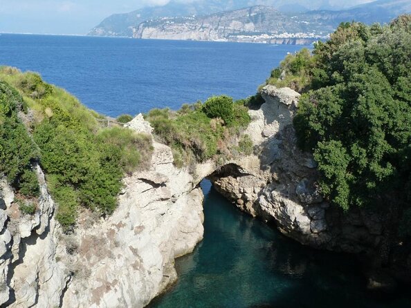 Positano & Amalfi Boat Tour from Sorrento: Swim & Light Lunch - Key points to know before booking