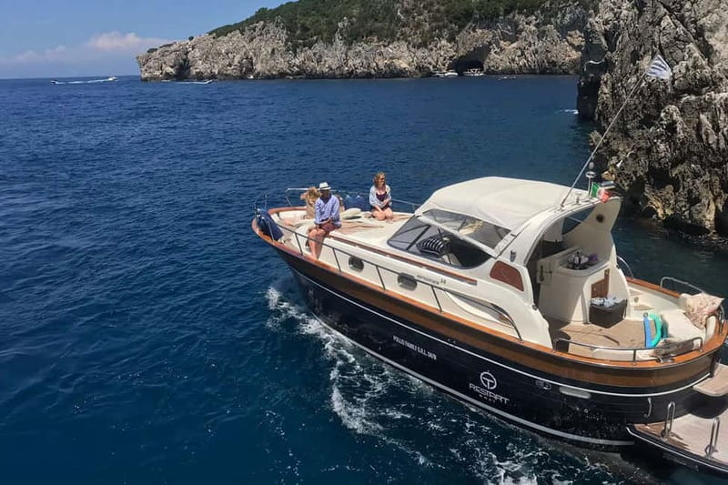 Positano: Amalfi Coast & Emerald Grotto Private Boat Tour - Key points to know before booking