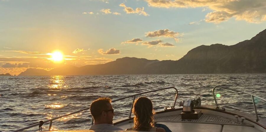 Positano: Amalfi Coast Sunset Group Boat Tour with Prosecco - Is $88.07 a Fair Price?