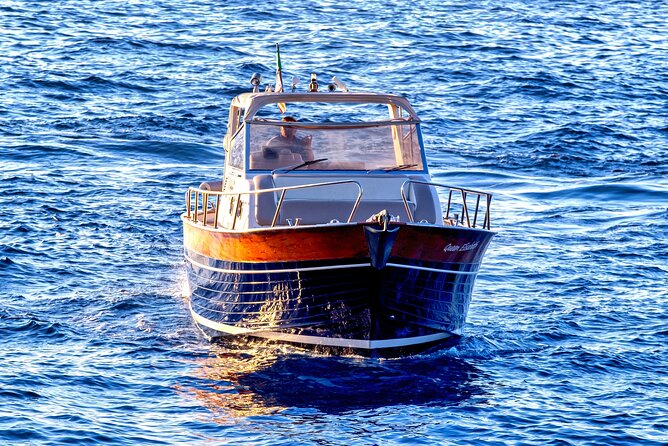 Positano e Amalfi exclusive cruise - Weather, cancellation, and timing advice