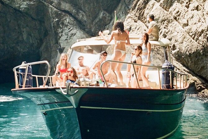 Positano , Praiano to Capri private boat tour - Who should book this boat tour?