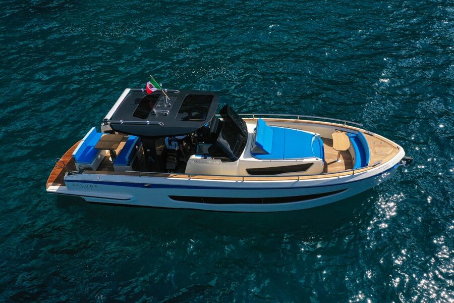 Positano: Shared Sunset Cruise - Sea conditions, comfort, and practical limits