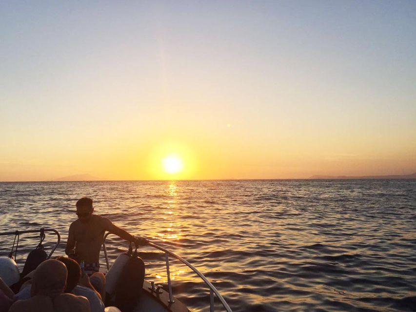 Positano: Sunset Cruise Day Trip with Drinks and Snacks - Cruising the Gulf of Salerno at sunset