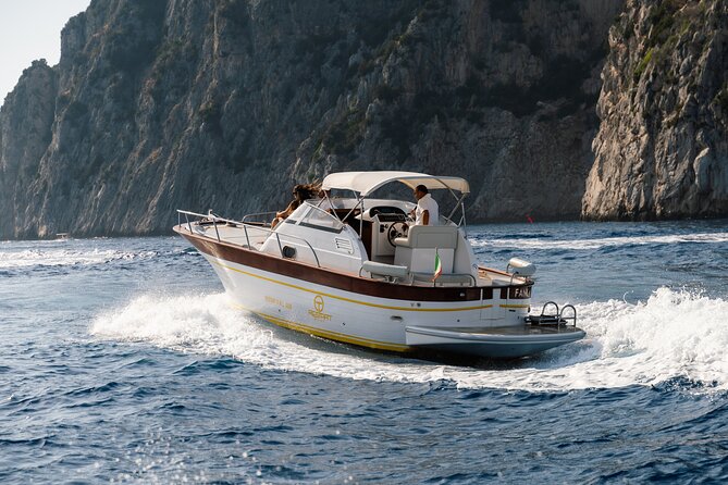 Private Amalfi Coast Tour with a 28ft Boat - Captain commentary makes the route more personal