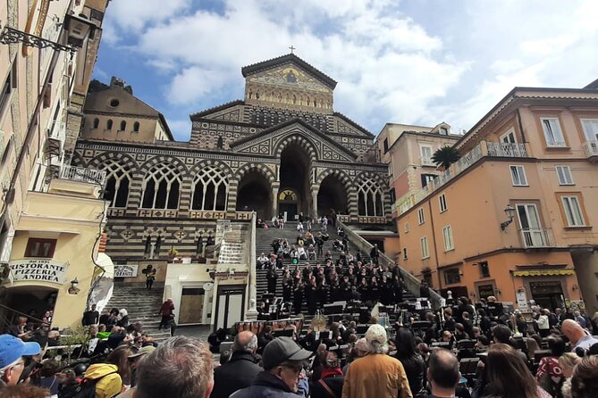 Private Amalfi Coast Tour with English Driver Available - What the English-speaking driver adds