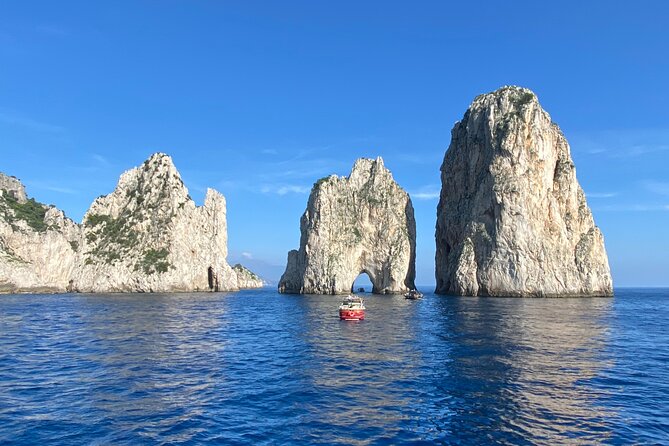 Private Boat Day on Capri from Sorrento - Why a private boat changes the Capri day