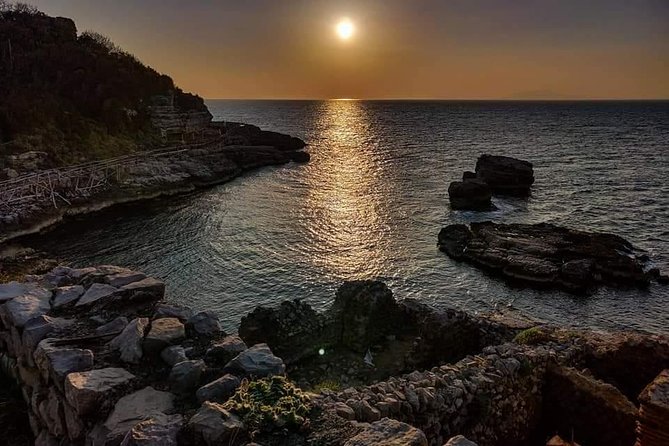 Private boat excursion to Capri from Sorrento - 7 hours - Bagni della Regina Giovanna and the ruins of Villa Pollio Felice