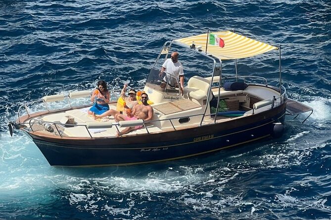 Private boat tour Capri Full day - The Faraglioni: Capri’s essential photo stop