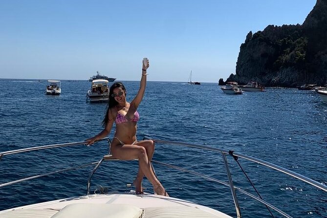 Private Boat Tour Costiera Amalfitana e Capri Esposito 28 Luxury - The Sirenuse and Tordigliano swimming stop