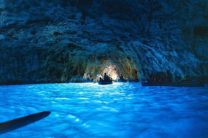 Private Boat Tour of Capri - What the skipper adds to the experience