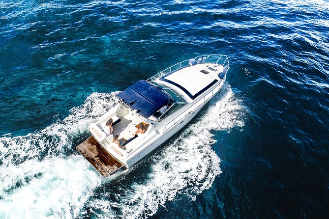Private Boat Tour of Capri from Positano - Why a private boat changes the Capri day