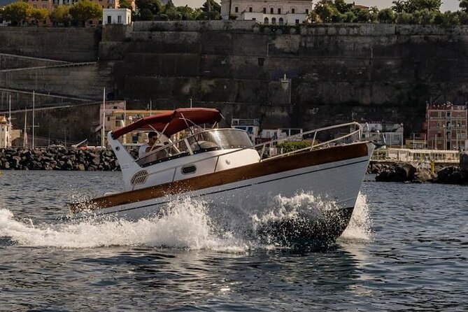 Private Boat Tour Sorrento to Positano & Amalfi–Typical Gozzo 750 - Amalfi town and the final time decision