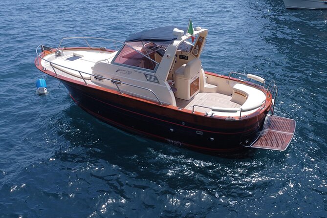 Private Boat Tour to discover Capri - Drinks, snacks, towels, and the private-boat difference