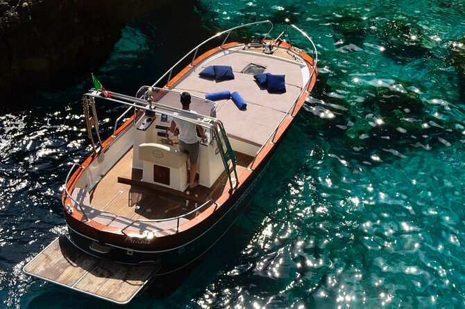 Private boat trip to Capri - The Faraglioni: Capri’s classic photo stop