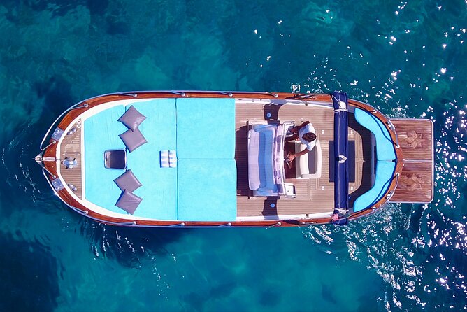 Private boat trip to Capri - The Blue Grotto and its extra boat change