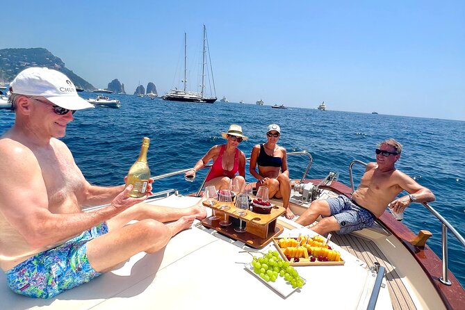 Private Capri Boat tour BEST SELLER - Natural Arch and the Blue Grotto
