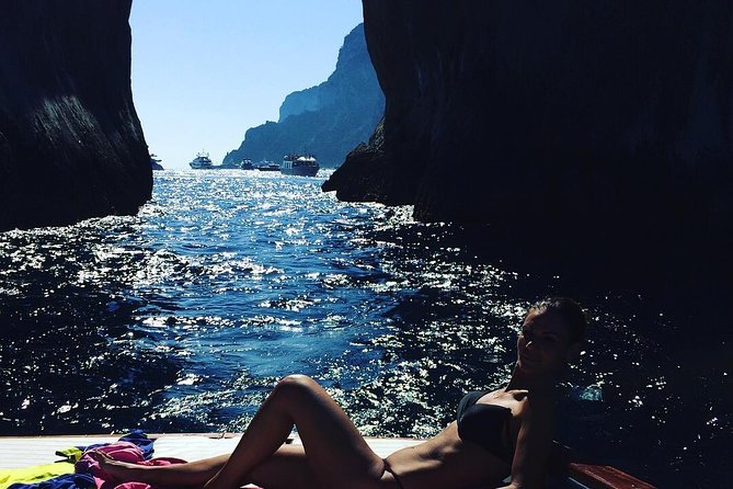 Private Capri Boat Tour - Top Seller - Lunch and time on Capri