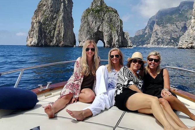 Private Capri Boat Tour with Nerano Stop – Departing from Capri - Faraglioni and Capri’s great rock shapes