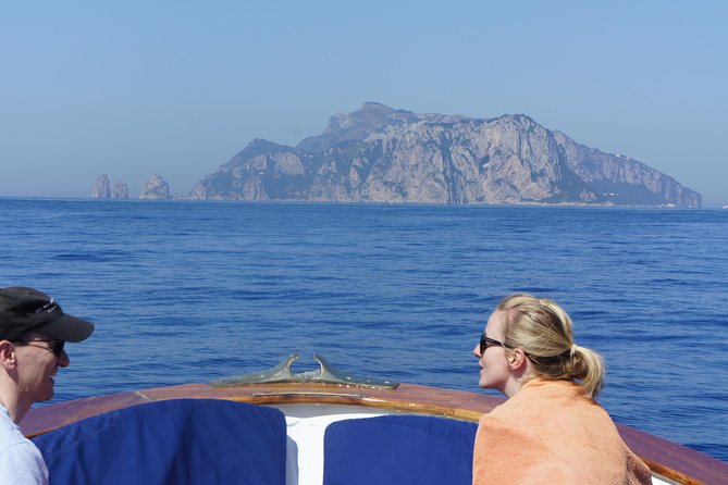 PRIVATE CAPRI ISLAND & BLUE GROTTO Full Day boat tour. - Time ashore on Capri, or more time in the water
