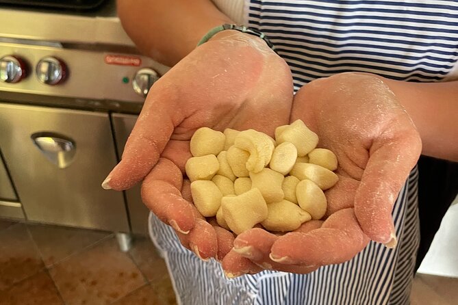 Private Cooking Class in Sorrento & garden visit. - Getting there from Sorrento