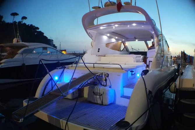 Private Cruise around Capri - yacht 50' - Capri Harbour to Punta Carena