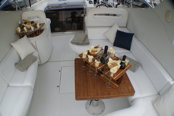 Private Cruise to Capri and Amalfi coast from Positano or Amalfi - yacht 40' - Nerano for swimming and lunch