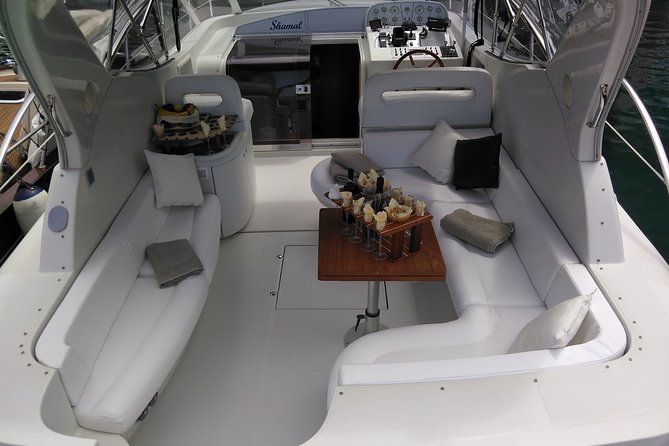Private Cruise to Capri and Amalfi coast from Sorrento or Capri - yacht 40' - Leaving Sorrento or Capri Harbour