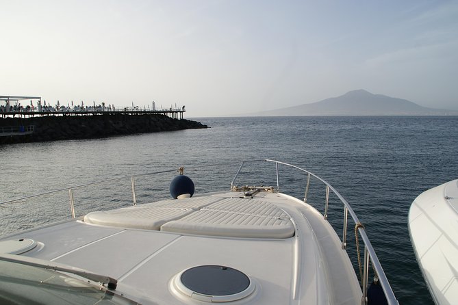 Private Cruise to Capri from Sorrento - yacht 50' - Why This Private Capri Cruise Works