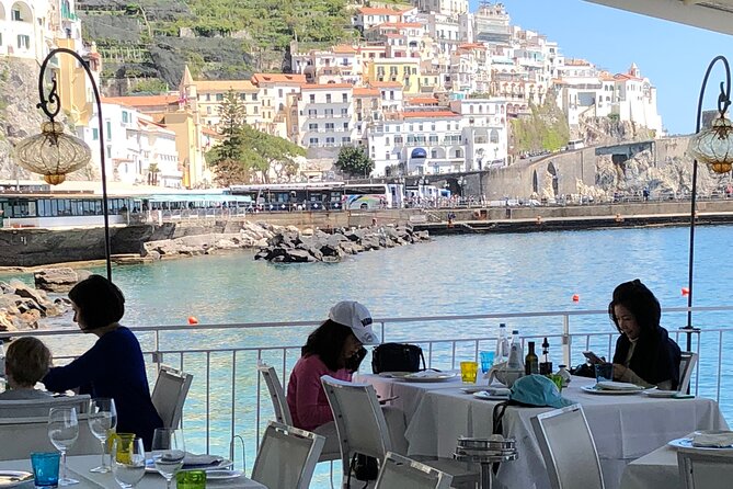 Private day tour on the Amalfi Coast - 4 to 6 pax - Lunch, shopping, and photo stops
