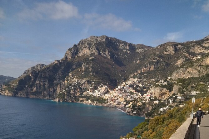Private day tour: Pompei Sorrento and Positano - What the private vehicle changes