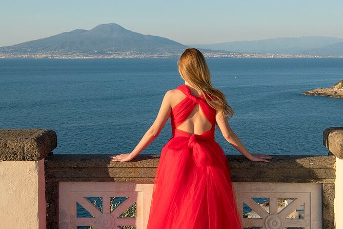 Private Flying Dress Photoshoot in Sorrento - Choosing the right dress color