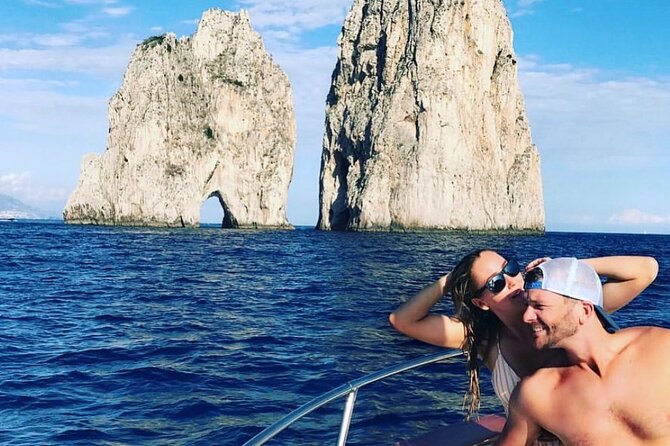 Private Island of Capri Boat Tour for Couples - Why Capri looks better from a private boat