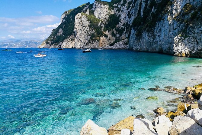 Private Island of Capri Boat Tour for Couples - Swimming and snorkeling around Capri