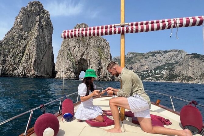 Private Island of Capri Boat Tour for Couples - The skipper makes or breaks the ride
