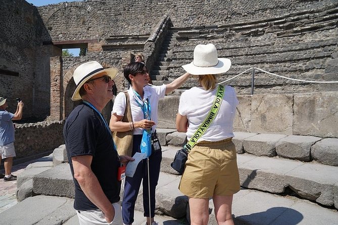 Private Pompeii & Herculaneum Tour from Sorrento - Via dell’Abbondanza and the daily rhythm of Pompeii