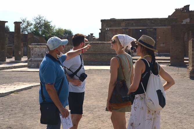 Private Pompeii, Horse Riding & Lunch Tour w/ Pick up included - Getting from Sorrento to ancient Pompeii