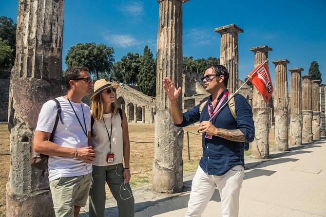 Private Pompeii Tour with Guide & Transfer included from Sorrento - Via delle Ville and the Villa of the Mysteries