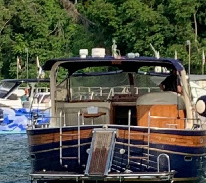 Private Positano & Amalfi Excursion by boat from Sorrento - Drinks, snacks, and the sunset ride home