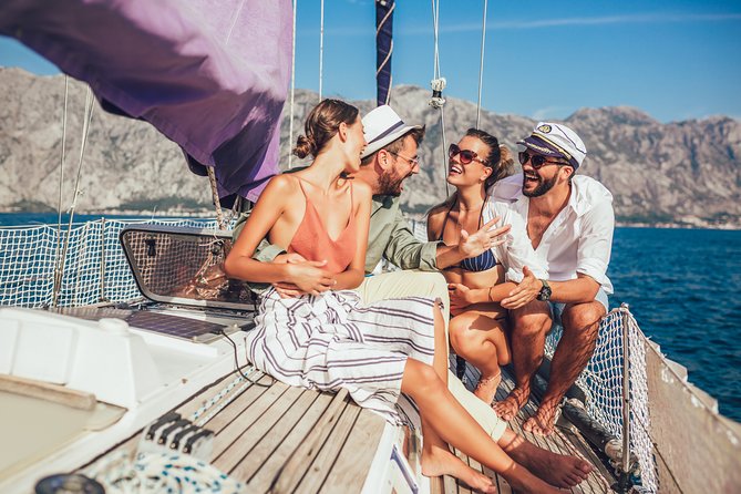 Private sailing trip along Capri and the Sorrento Coast - What the nine-hour schedule really means