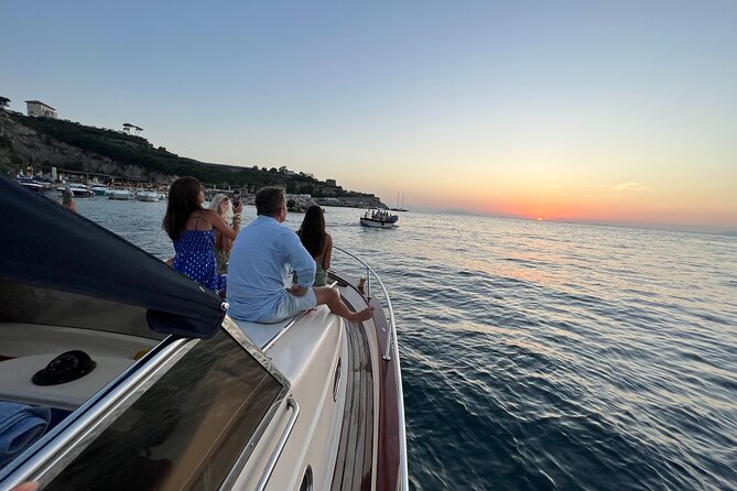Private Sunset Experience With aperitif and music - Massa Lubrense and the Cascatella
