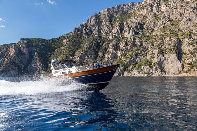 Private Tour Capri & Positano from Sorrento -Gozzo Apreamare 10 - The optional Blue Grotto visit