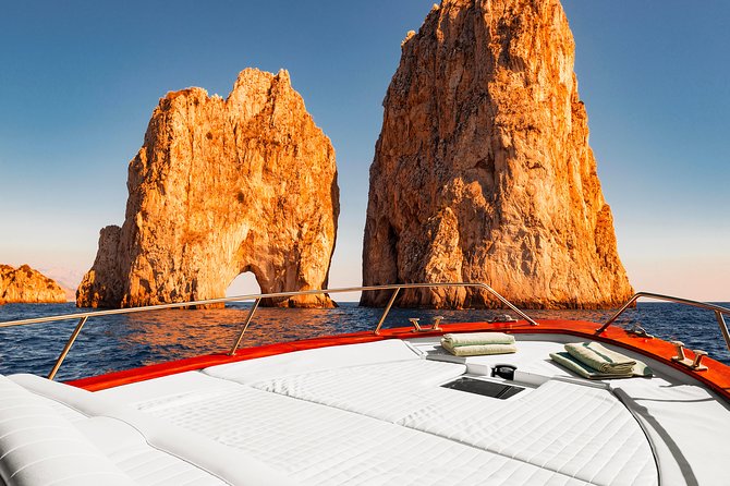 Private Tour Capri & Positano from Sorrento -Gozzo Apreamare 10 - Reaching Capri across the Gulf of Naples