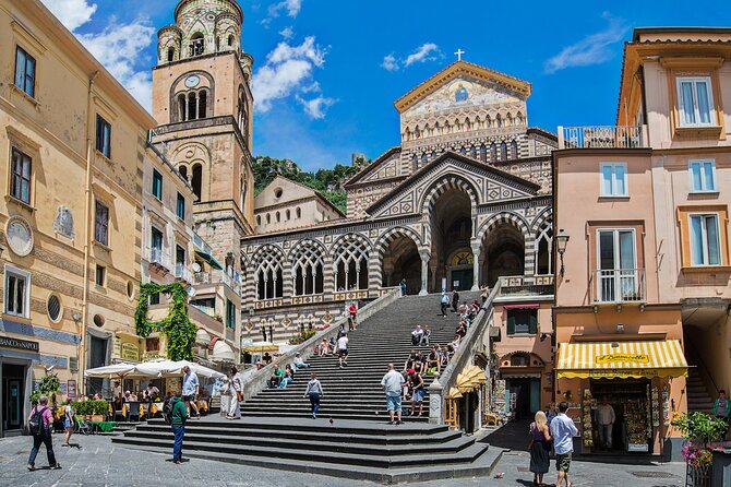 Private Tour: Cruise along the Amalfi Coast and Capri - The captains make a real difference