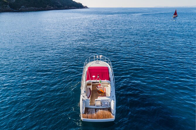 Private Tour from Sorrento to Capri - Raffaelli Shamal 40 - What the $3,009.77 price really buys